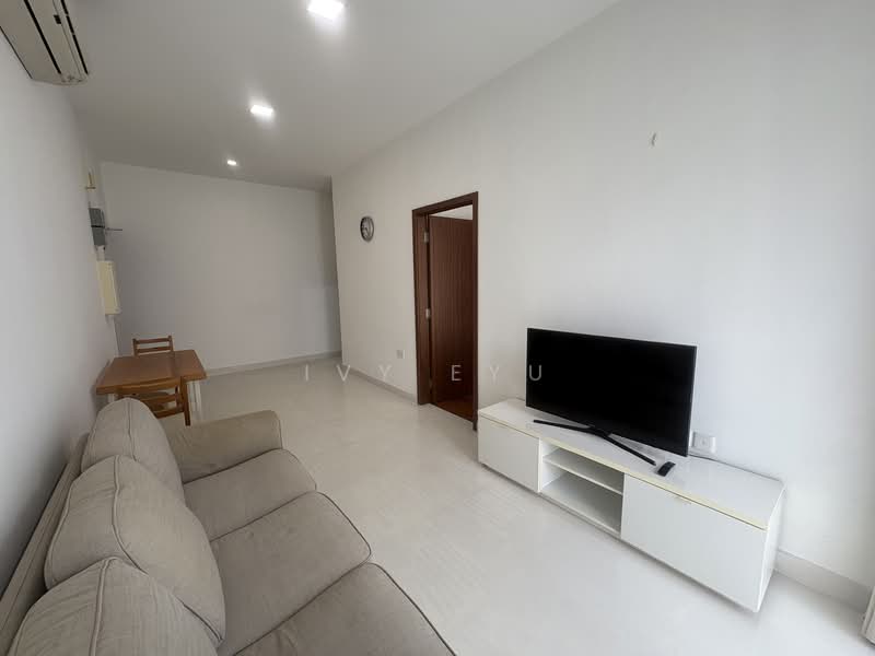 Urban Vista, 10 Tanah Merah Kechil Link, 3 Bedrooms, 850 sqft, Condominium For Rent, by Ivy Eyu, 500115904 - Living Room - PropertyGuru.com.sg