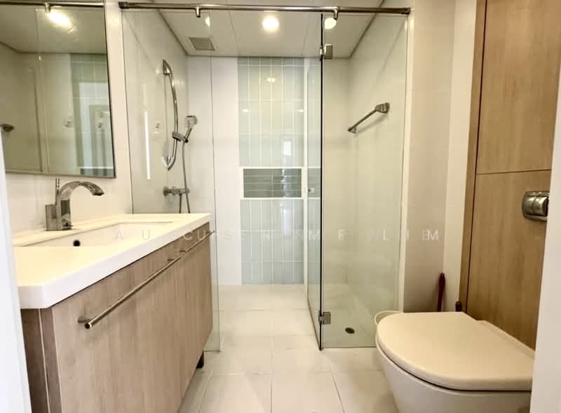 The Sail @ Marina Bay, 6 Marina Boulevard, 4 Bedrooms, 2,099 sqft, Condominium For Sale, by Augustine Wee, 500115907 - Bathroom - PropertyGuru.com.sg