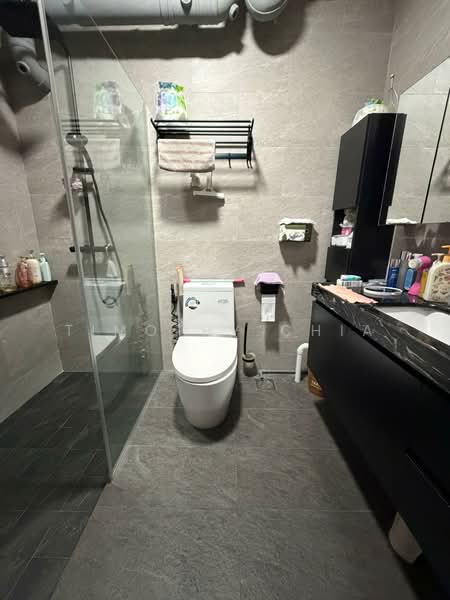 290 Bishan Street 24, 290 Bishan Street 24, 4 Bedrooms, 1,324 sqft, HDB Flat For Sale, by Timothy Chia, 500115911 - Bathroom - PropertyGuru.com.sg