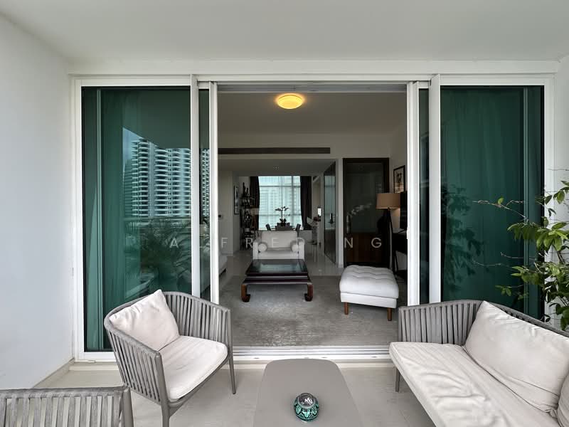 Nathan Suites, 21 Nathan Road, 3 Bedrooms, 1,800 sqft, Condominium For Rent, by Alfred Ng, 500115913 - Living Room - PropertyGuru.com.sg