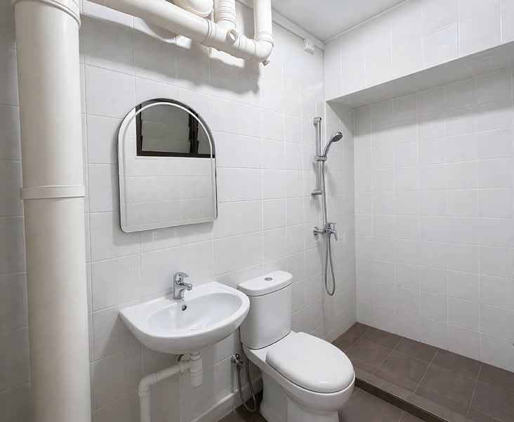 289E Bukit Batok Street 25, 289E Bukit Batok Street 25, 3 Bedrooms, 1,087 sqft, HDB Flat For Sale, by Fiona Toh, 500115918 - Bathroom - PropertyGuru.com.sg