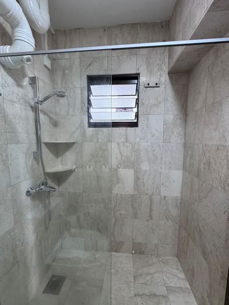 13 Cantonment Close, 13 Cantonment Close, 3 Bedrooms, 1,160 sqft, HDB Flat For Rent, by Tammy Ho, 500115941 - Bathroom - PropertyGuru.com.sg
