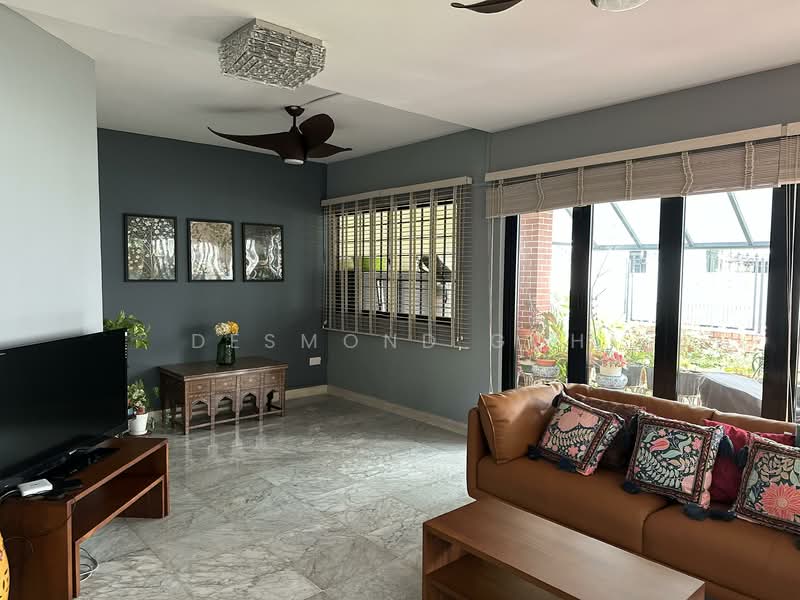 West Coast Charming House, Renovated, LH 999 years, West  Coast Green / West Coast Park / West Coast Place / West Coast Ave, 4 Bedrooms, 3,500 sqft, Corner Terrace For Sale, by Desmond Goh, 500115944 - Living Room - PropertyGuru.com.sg