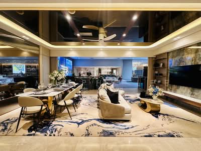 For Sale - Grand Dunman