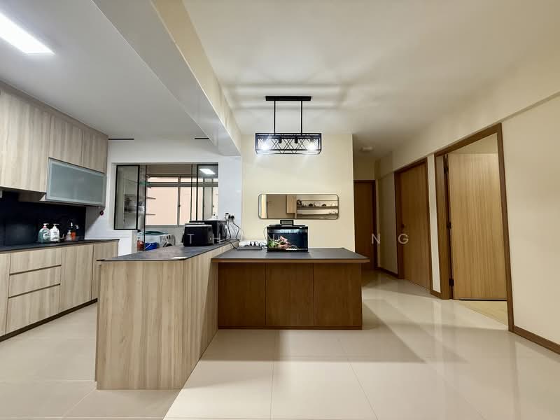 467B Bukit Batok West Avenue 9, 467B Bukit Batok West Avenue 9, 3 Bedrooms, 1,216 sqft, HDB Flat For Sale, by Nathan Wang, 500115969 - Kitchen - PropertyGuru.com.sg