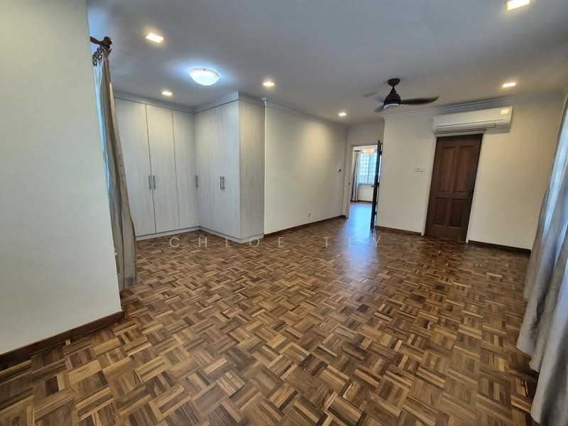 Dunman lane, , 5 Bedrooms, 3,400 sqft, Semi-Detached House For Rent, by Chloe Tey, 500115975 - PropertyGuru.com.sg