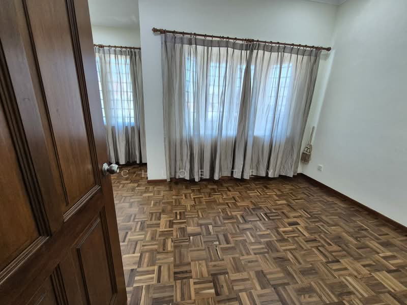 Dunman lane, , 5 Bedrooms, 3,400 sqft, Semi-Detached House For Rent, by Chloe Tey, 500115975 - PropertyGuru.com.sg