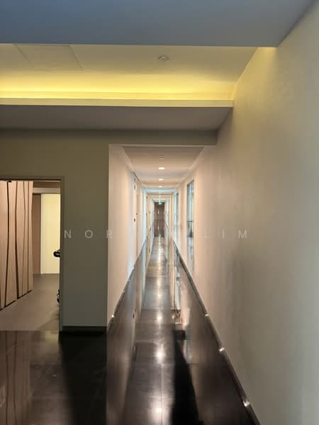Vision Exchange, 2 Venture Drive, Boon Lay / Jurong / Tuas, 517 sqft, Office For Sale, by Norman Lim, 500115990 - Corridor - CommercialGuru.com.sg