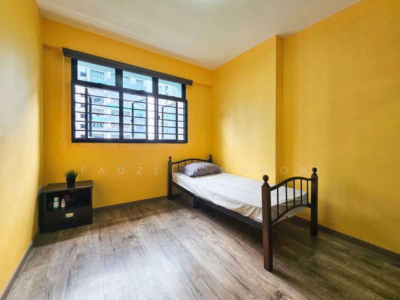 808A Choa Chu Kang Avenue 1, 808A Choa Chu Kang Avenue 1, 3 Bedrooms, 990 sqft, HDB Flat For Sale, by Fadzlin MNoor, 500115994 - Bedroom - PropertyGuru.com.sg