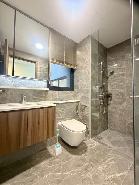 Lentor Modern, Lentor Central, 3 Bedrooms, 990 sqft, Condominium For Sale, by Marcus Chew, 500115996 - Bathroom - PropertyGuru.com.sg