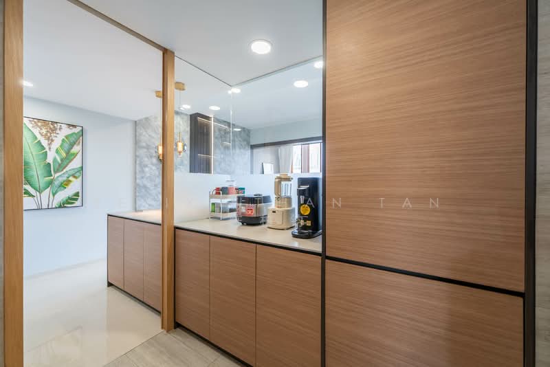 Midwood, 8 Hillview Rise, 4 Bedrooms, 1,259 sqft, Condominium For Sale, by Felix Ethan Tan 陈柏钧, 500115998 - Interior - PropertyGuru.com.sg