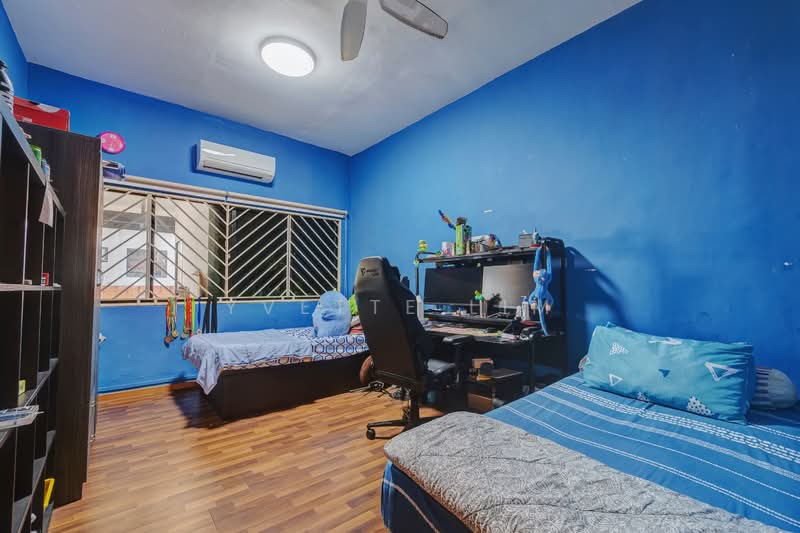 Pasir Ris Beach Park, Pasir Ris Avenue, 4 Bedrooms, 2,922 sqft, Terraced House For Sale, by Yvette Lim, 500116005 - Bedroom - PropertyGuru.com.sg