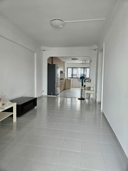129 Bedok North Street 2, 129 Bedok North Street 2, 2 Bedrooms, 721 sqft, HDB Flat For Rent, by Chris Quek, 500116028 - Living Room - PropertyGuru.com.sg