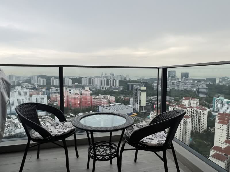 Stirling Residences, 21 Stirling Road, 2 Bedrooms, 678 sqft, Condominium For Rent, by Carina Ng, 500116046 - Balcony - PropertyGuru.com.sg