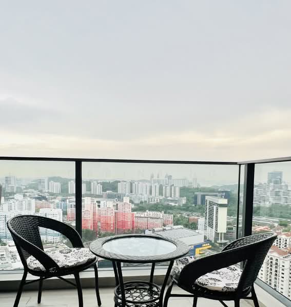 Stirling Residences, 21 Stirling Road, 2 Bedrooms, 678 sqft, Condominium For Rent, by Carina Ng, 500116046 - Balcony - PropertyGuru.com.sg