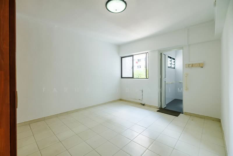 209 Bukit Batok Street 21, 209 Bukit Batok Street 21, 3 Bedrooms, 1,119 sqft, HDB Flat For Sale, by Farhan Ibrahim, 500116047 - PropertyGuru.com.sg