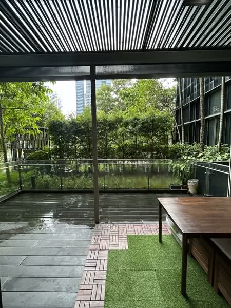 One Balmoral, 1 Balmoral Road, 2 Bedrooms, 1,184 sqft, Condominium For Rent, by Caprice Ling, 500116048 - Balcony - PropertyGuru.com.sg