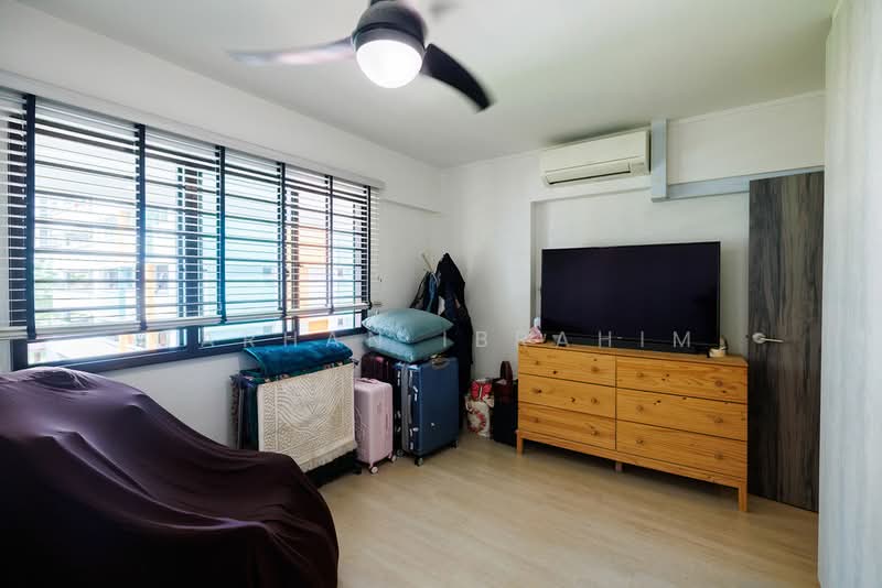 120 Teck Whye Lane, 120 Teck Whye Lane, 3 Bedrooms, 1,572 sqft, HDB Flat For Sale, by Farhan Ibrahim, 500116052 - Bedroom - PropertyGuru.com.sg