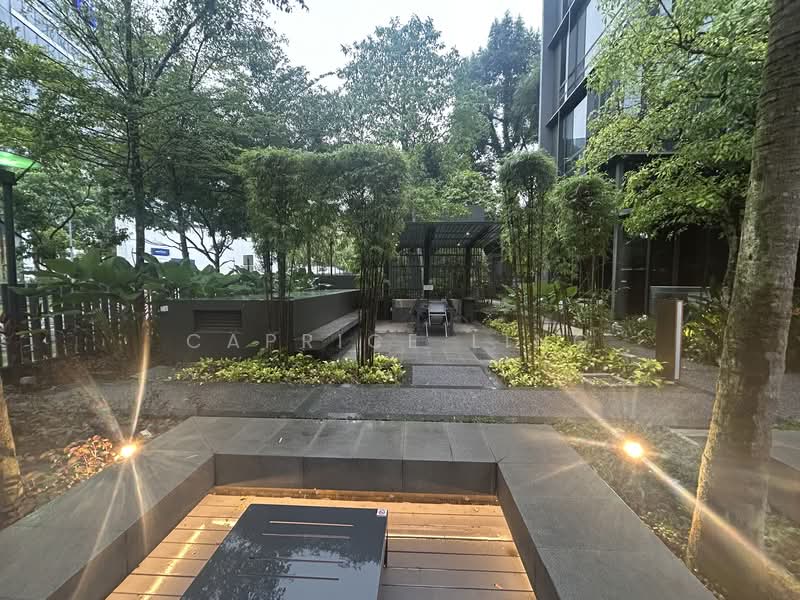 One Balmoral, 1 Balmoral Road, 2 Bedrooms, 1,184 sqft, Condominium For Rent, by Caprice Ling, 500116055 - PropertyGuru.com.sg