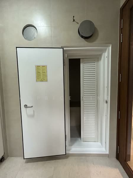 One Balmoral, 1 Balmoral Road, 2 Bedrooms, 1,184 sqft, Condominium For Rent, by Caprice Ling, 500116055 - Interior - PropertyGuru.com.sg