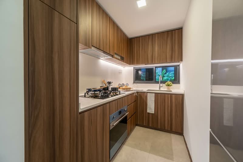 Lentor Modern, Lentor Central, 3 Bedrooms, 990 sqft, Condominium For Sale, by Ka Wai, 500116056 - Kitchen - PropertyGuru.com.sg