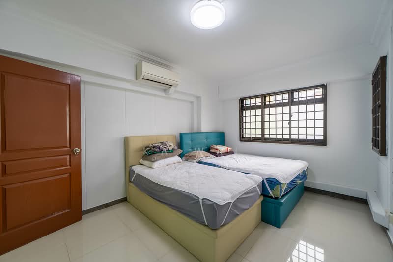 335 Sembawang Close, 335 Sembawang Close, 3 Bedrooms, 1,076 sqft, HDB Flat For Sale, by Ka Wai, 500116058 - Bedroom - PropertyGuru.com.sg
