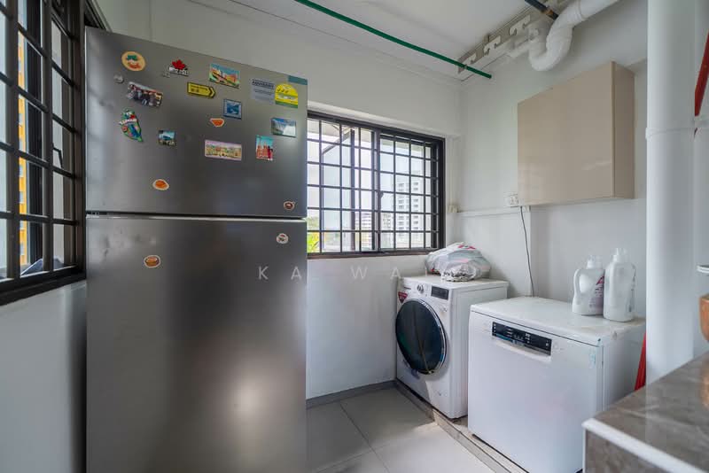 335 Sembawang Close, 335 Sembawang Close, 3 Bedrooms, 1,076 sqft, HDB Flat For Sale, by Ka Wai, 500116058 - Interior - PropertyGuru.com.sg