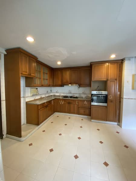King's Mansion, 20 Amber Road, 4 Bedrooms, 2,734 sqft, Condominium For Sale, by Shirley Kang Siew Lan, 500116059 - Kitchen - PropertyGuru.com.sg