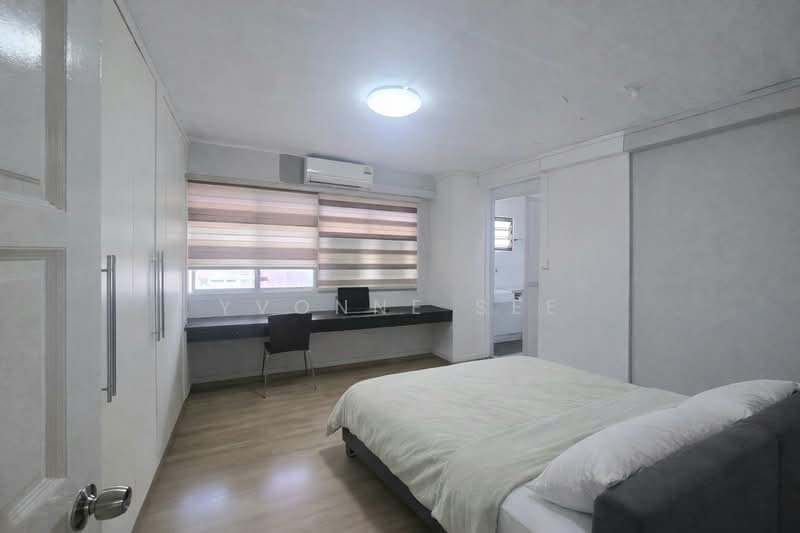 249 Bishan Street 22, 249 Bishan Street 22, 3 Bedrooms, 1,421 sqft, HDB Flat For Sale, by Yvonne See, 500116068 - Bedroom - PropertyGuru.com.sg