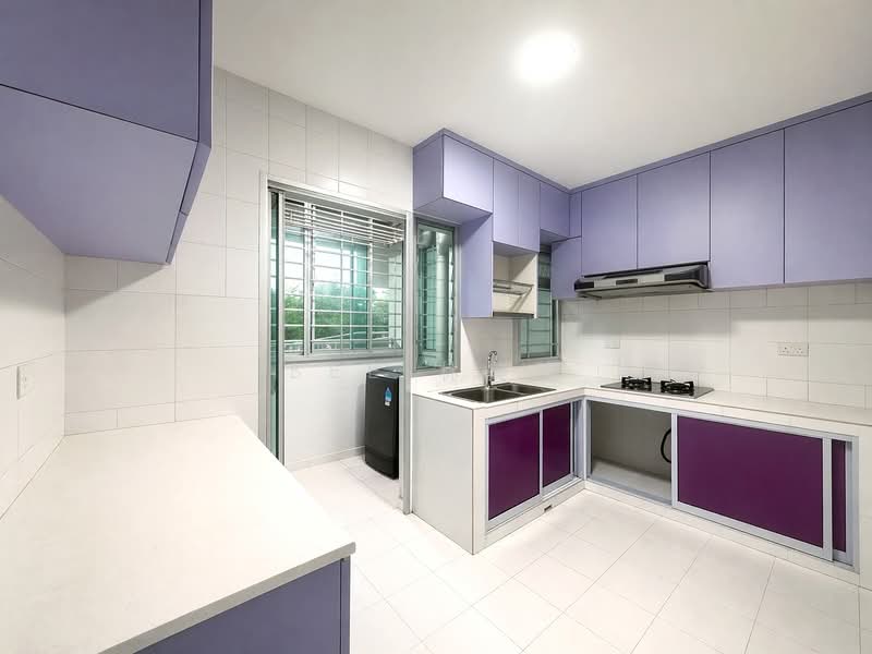 310C Ang Mo Kio Avenue 1, 310C Ang Mo Kio Avenue 1, 2 Bedrooms, 1,001 sqft, HDB Flat For Rent, by Bee 林美玲, 500116072 - Kitchen - PropertyGuru.com.sg