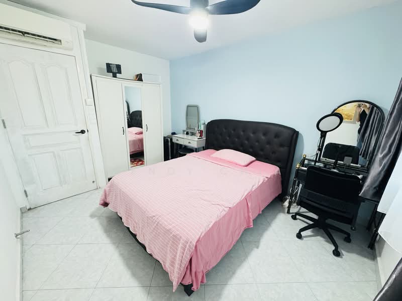535 Ang Mo Kio Avenue 5, 535 Ang Mo Kio Avenue 5, 2 Bedrooms, 721 sqft, HDB Flat For Sale, by Wendy Chia, 500116078 - Bedroom - PropertyGuru.com.sg