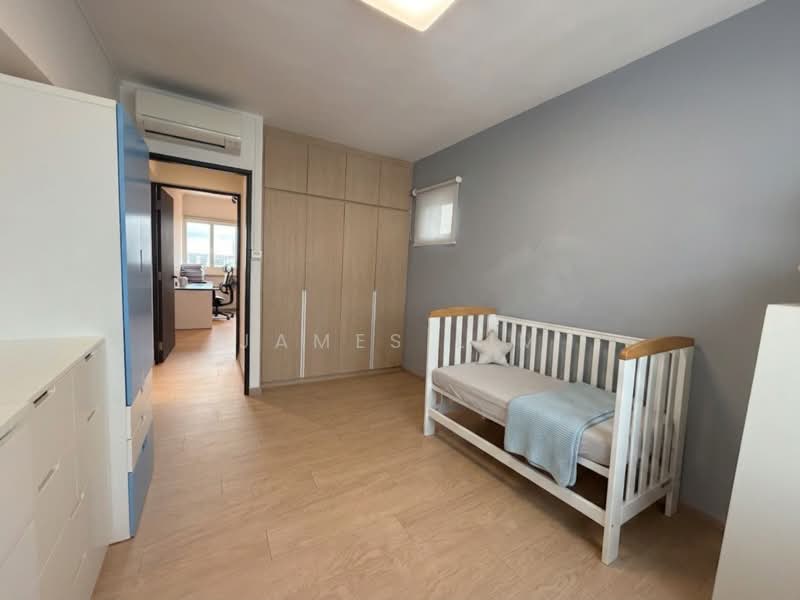 For Sale - 950 Hougang Street 91