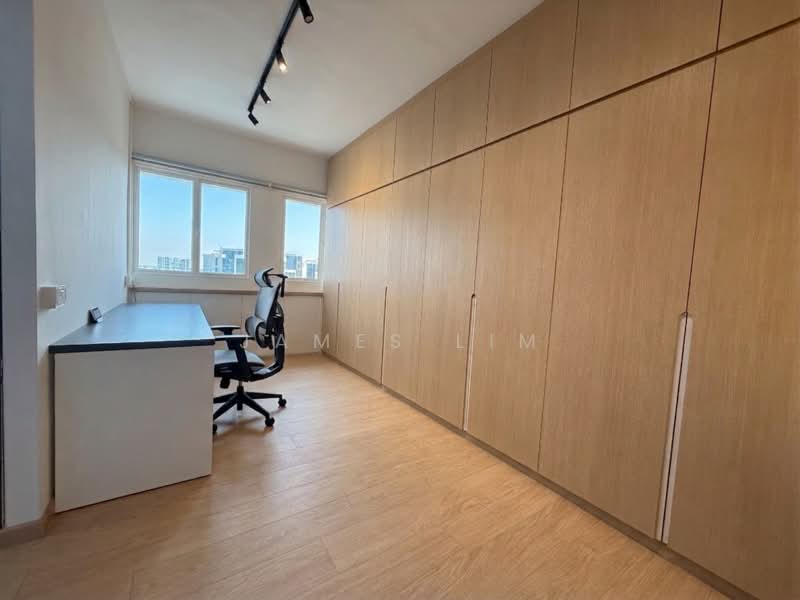 950 Hougang Street 91, 950 Hougang Street 91, 3 Bedrooms, 1,302 sqft, HDB Flat For Sale, by James Lim, 500116110 - Study - PropertyGuru.com.sg