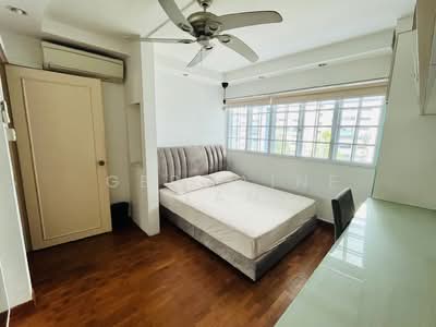 For Rent - 124 Tampines Street 11