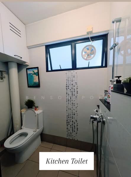 167 Bishan Street 13, 167 Bishan Street 13, 3 Bedrooms, 904 sqft, HDB Flat For Sale, by Benson Poh, 500116135 - Bathroom - PropertyGuru.com.sg