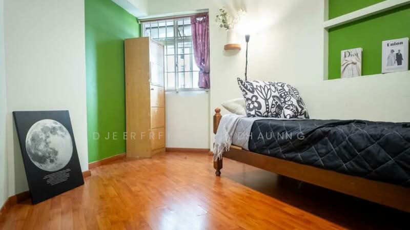 391 Bukit Batok West Avenue 5, 391 Bukit Batok West Avenue 5, 3 Bedrooms, 990 sqft, HDB Flat For Sale, by Jeffrey Hun, 500116140 - Bedroom - PropertyGuru.com.sg