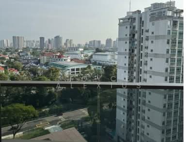 For Rent - Perfect Ten