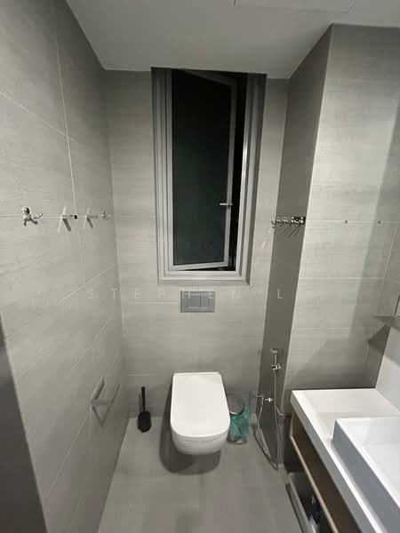Sennett Residence, 35 Pheng Geck Avenue, 1 Bedroom, 592 sqft, Condominium For Rent, by Stephen Li, 500116157 - Bathroom - PropertyGuru.com.sg