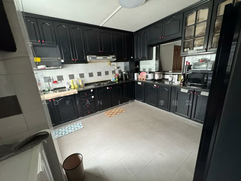 842 Jurong West Street 81, 842 Jurong West Street 81, Room Rental, 150 sqft, HDB Flat For Rent, by Adrian Lee 李俊汶, 500116171 - Kitchen - PropertyGuru.com.sg