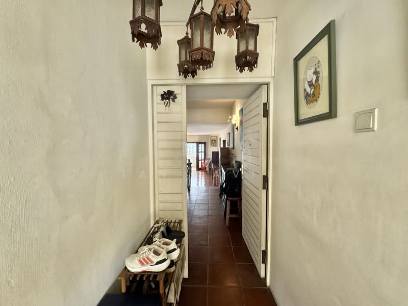 Ivory Heights, 122 Jurong East Street 13, 3 Bedrooms, 1,701 sqft, Condominium For Sale, by Tan David, 500116190 - Entrance - PropertyGuru.com.sg