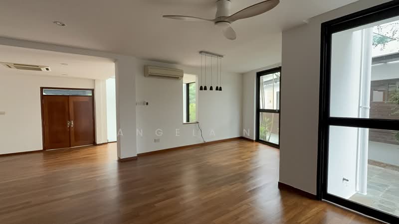 Modern Semi-D at Duchess Avenue Coronation Road, , 5 Bedrooms, 4,880 sqft, Semi-Detached House For Rent, by Angela Ng, 500116199 - Living Room - PropertyGuru.com.sg