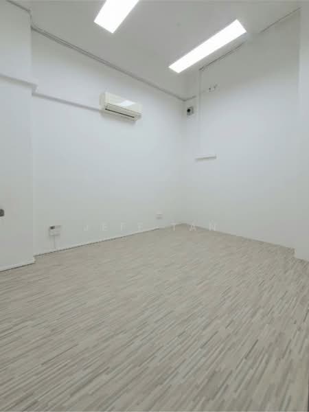 Primz Bizhub, 21 Woodlands Close singapore, Admiralty / Woodlands, 125 sqft, Light Industrial (B1) For Rent, by Jeff Tan, 500116204 - Interior - CommercialGuru.com.sg