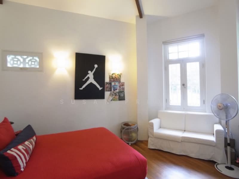 Blair Road 4+2 5000 sf /Lap Pool, Blair Road, Kampong Bahru Road, 4 Bedrooms, 4,800 sqft, Conservation House For Sale, by Susan Prior, 500116206 - Bedroom - PropertyGuru.com.sg