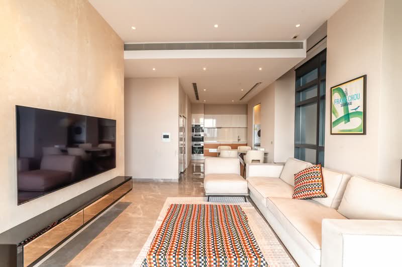 18 Anderson, , 3 Bedrooms, 1,335 sqft, Condominium For Sale, by Kenny Yeo, 500116210 - Living Room - PropertyGuru.com.sg