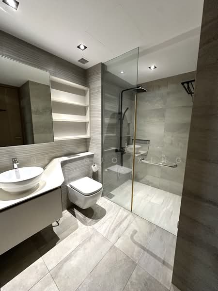 High Park Residences, 27 Fernvale Road, 2 Bedrooms, 581 sqft, Condominium For Sale, by Neo Guo Xing, 500116211 - Bathroom - PropertyGuru.com.sg