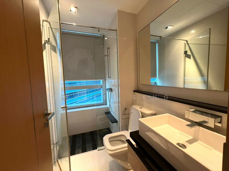 Marina Bay Residences, 18 Marina Boulevard, 2 Bedrooms, 1,055 sqft, Condominium For Sale, by Shirley Seng, 500116216 - Bathroom - PropertyGuru.com.sg