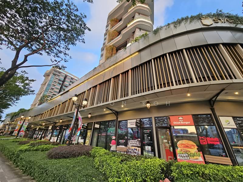 Stars of Kovan, 988 Upper Serangoon, 22,638 sqft, Mall Shop For Sale, by Lennon Koh, 500116222 - Exterior - CommercialGuru.com.sg