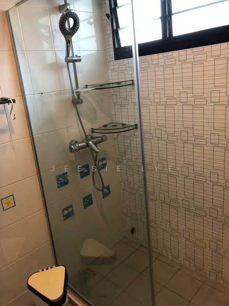 3A Sri Geylang Serai, 3A Geylang Serai, 3 Bedrooms, 1,001 sqft, HDB Flat For Sale, by Jessie Lye, 500116226 - Bathroom - PropertyGuru.com.sg