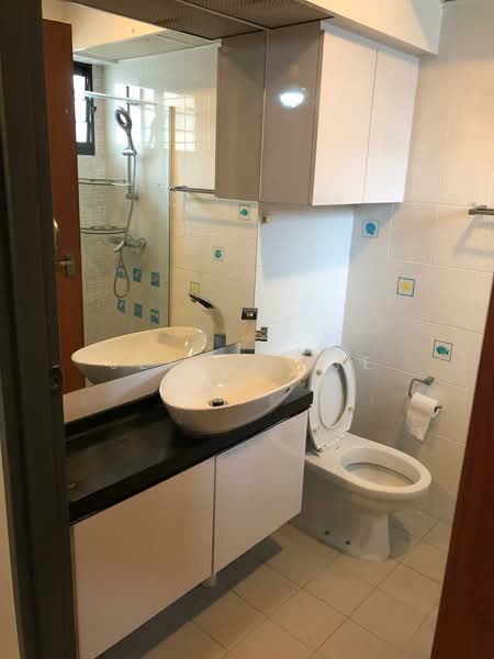 3A Sri Geylang Serai, 3A Geylang Serai, 3 Bedrooms, 1,001 sqft, HDB Flat For Sale, by Jessie Lye, 500116226 - Bathroom - PropertyGuru.com.sg