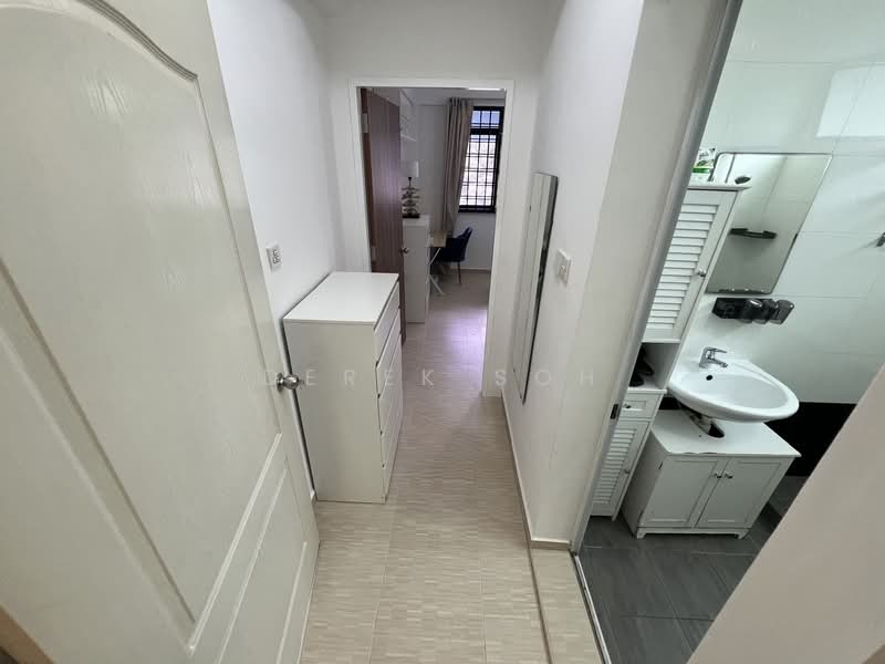 Fernwood Towers, 24 Fernwood Terrace, Room Rental, 240 sqft, Condominium For Rent, by Derek Soh, 500116228 - PropertyGuru.com.sg